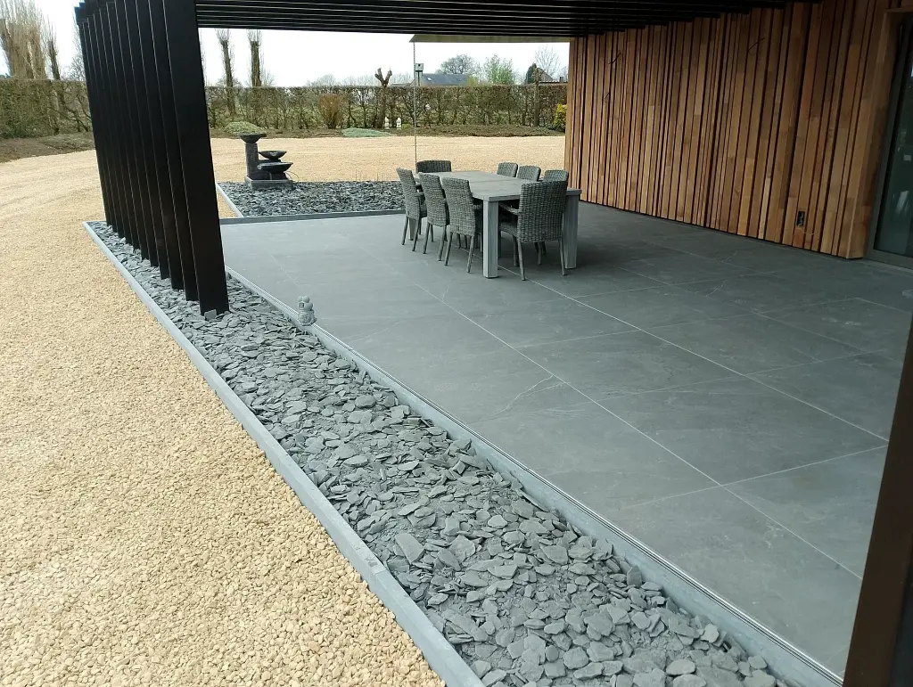 Geoceramica-100x100x4-tempo-dark...webp